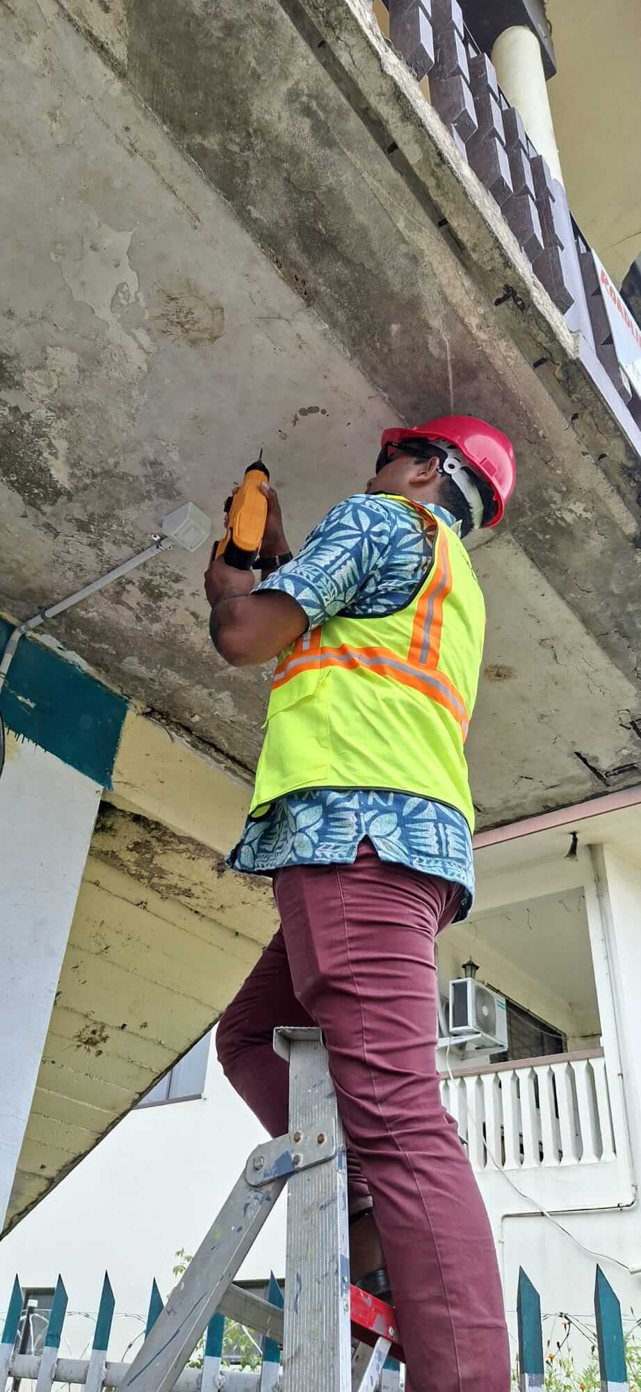 Professional security system installation Suva